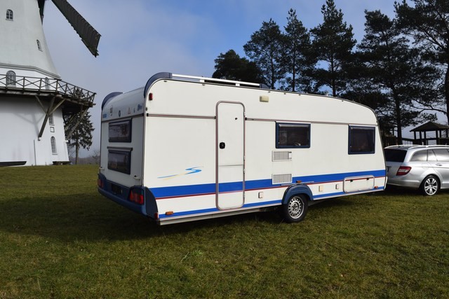 Wohnwagen Etagenbett Festbett Sitzgruppe : Hobby de luxe kmfe etagenbett wohnwagen mobile in