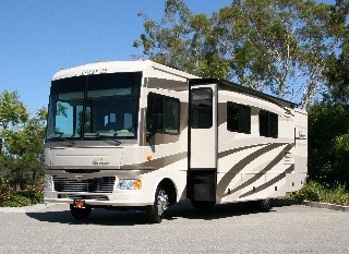 AB35 Wohnmobil mit ausfahrbarem Erker 50445389 - Campanda.de