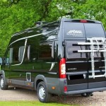 Campingbus Heckansicht