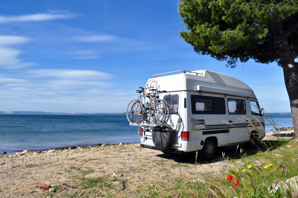 Wohnmobil am Meer