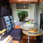 Dinette im Campingbus