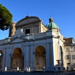 Eine Kirche in Ravenna