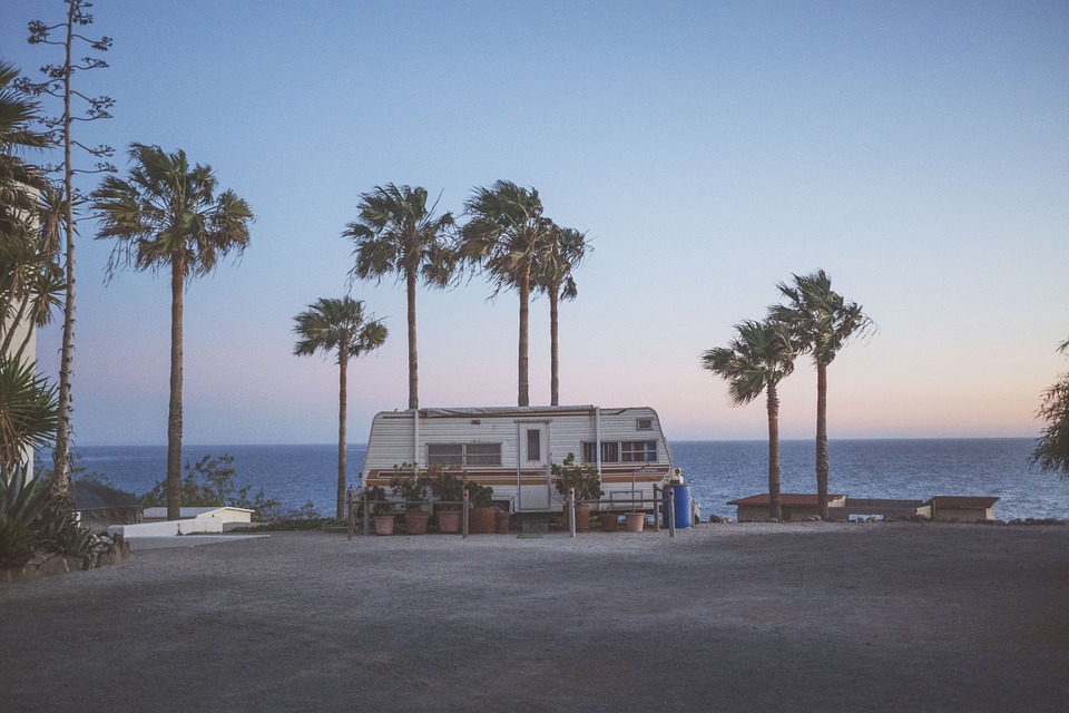 Wohnmobil am Meer