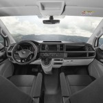 VW-T6-Cockpit-im-Custom-Bus-Multi-und-Camper