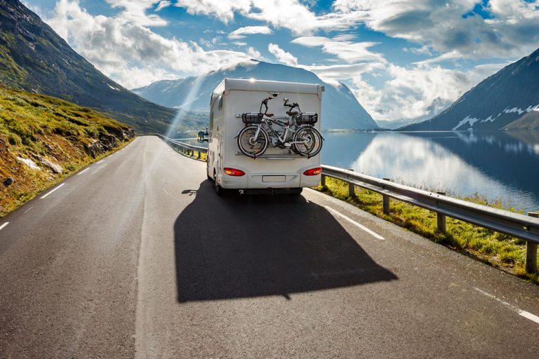 Wohnmobil mieten: Überblick über Kosten, Versicherung und besondere Hinweise