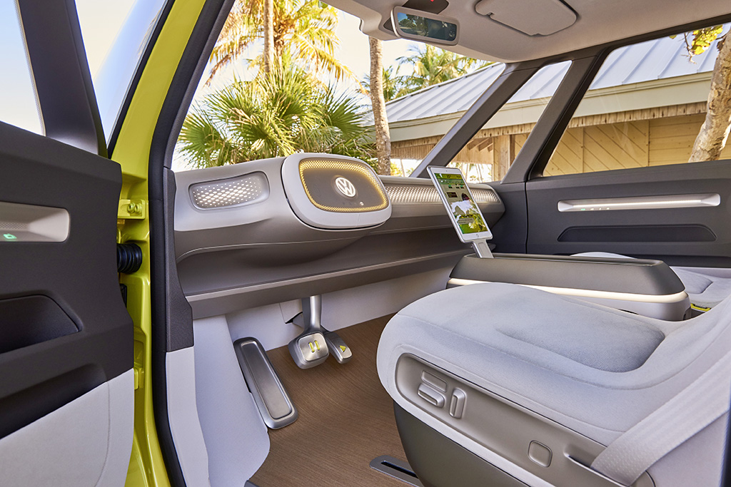 VW ID Buzz Fahrerseite
