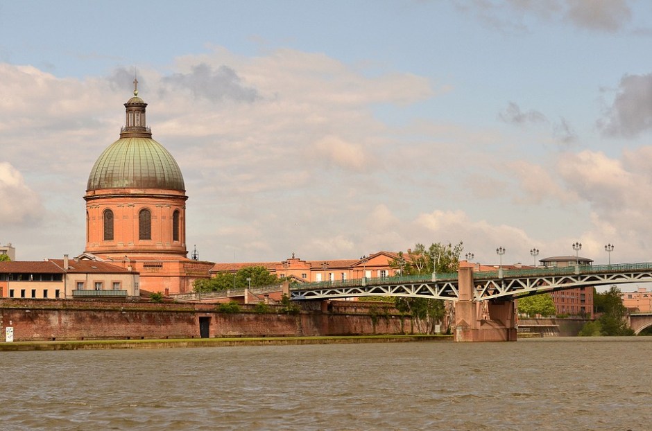 Rosafarbene Gebäude in Toulouse