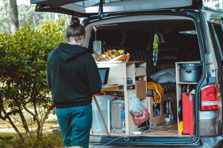 Nachhaltig campen: 7 Tipps für umweltfreundliches Reisen