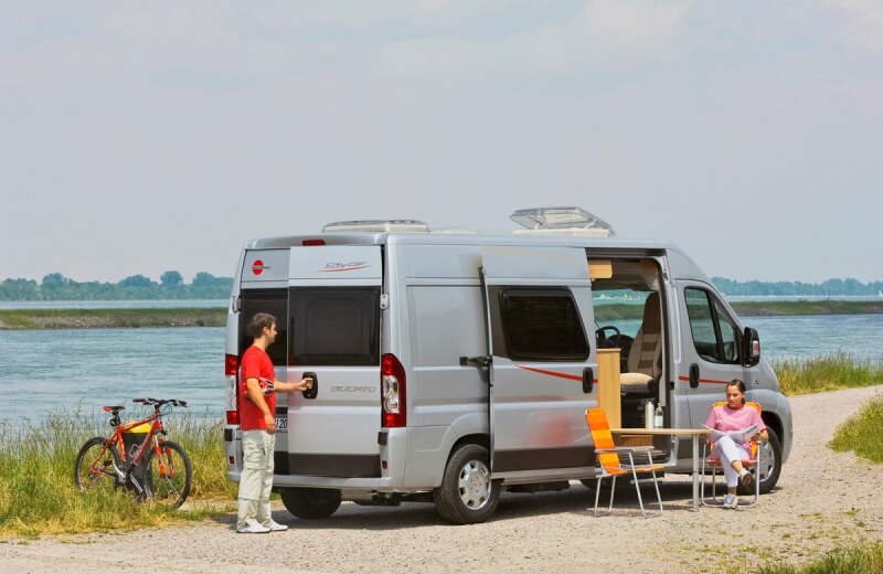 Picknick am Kastenwagen